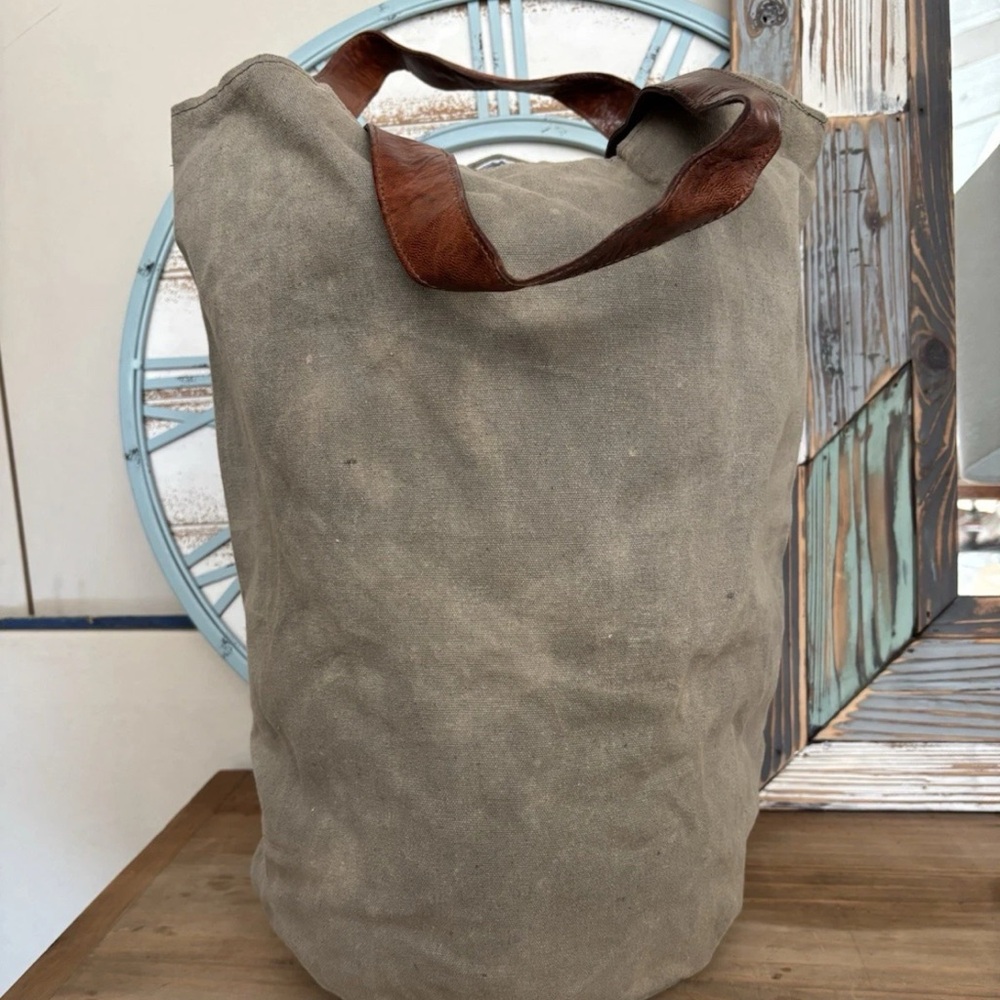 Mariette-Handmade Duffel Bag with Antique Key Detail from the Barrel Shack - Picture 6 of 7